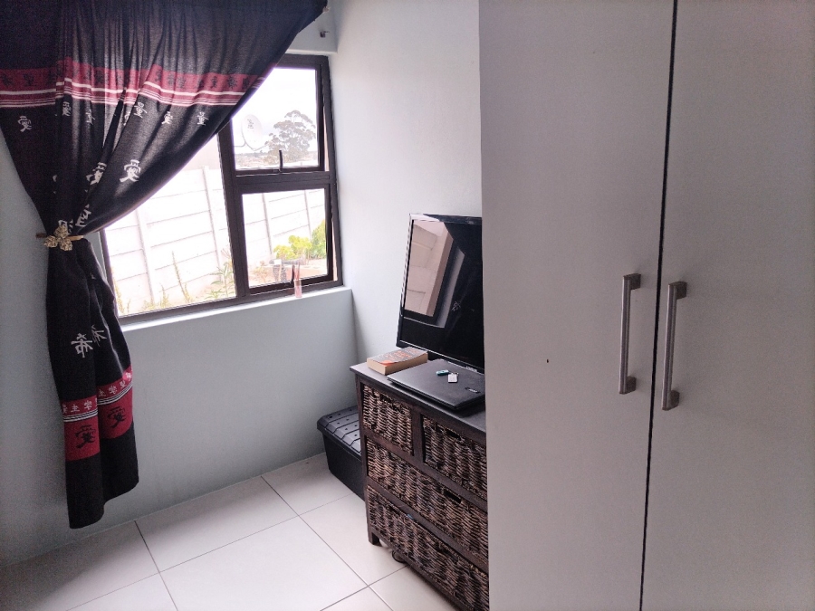 To Let 4 Bedroom Property for Rent in Hopefield Western Cape